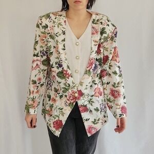 90s White, Pink, and Green Floral‎ Jacket
